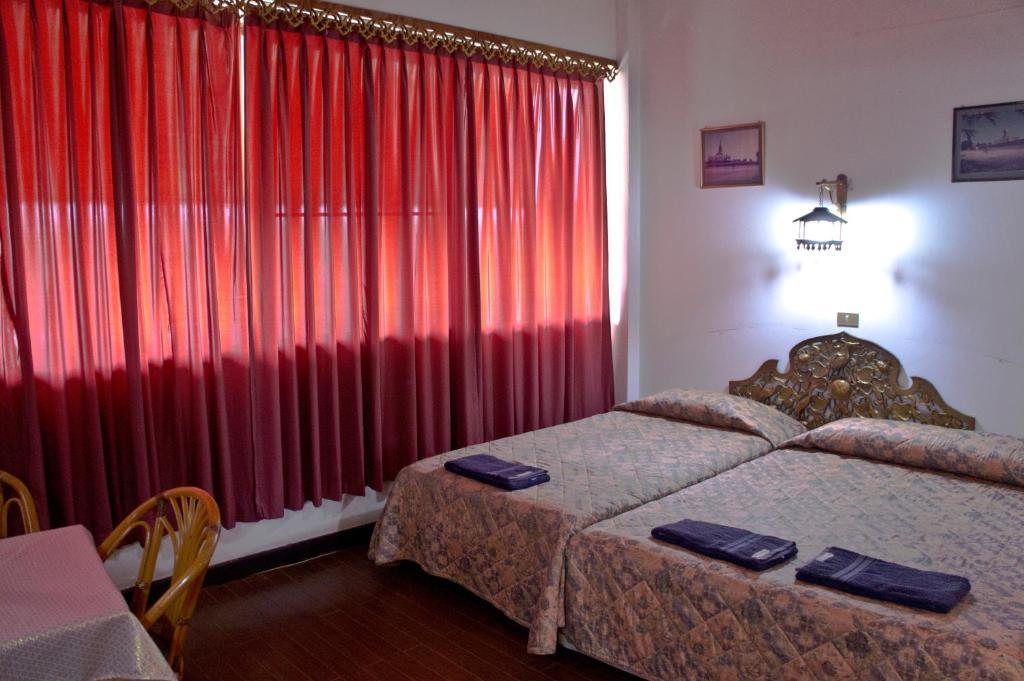 Royal Jommanee Hotel Nongkhai Nong Khai Quarto foto